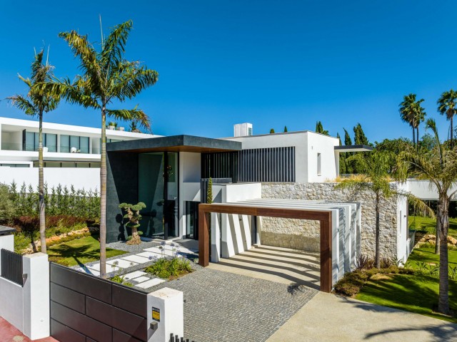 5 Sovrums Villa i Nueva Andalucía