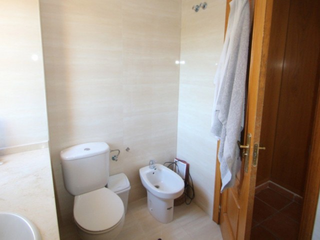 Villa avec 3 Chambres  à Los Pacos