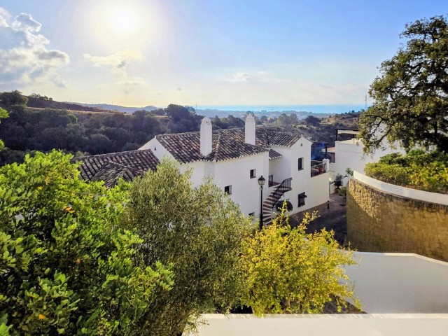 Appartement avec 3 Chambres  à Altos de los Monteros