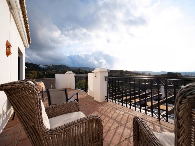 Appartement avec 3 Chambres  à Altos de los Monteros