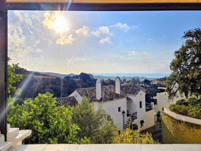 Penthouse in Altos de los Monteros