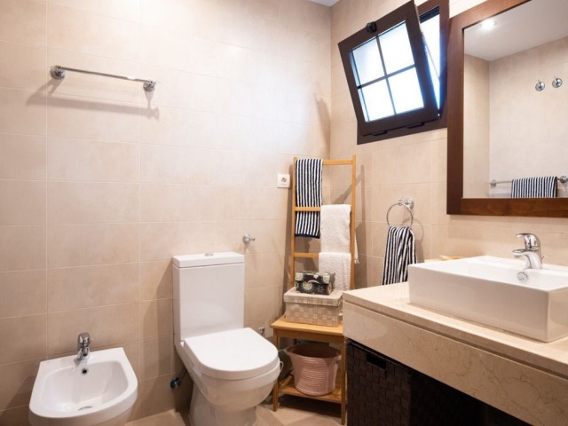Penthouse in Altos de los Monteros