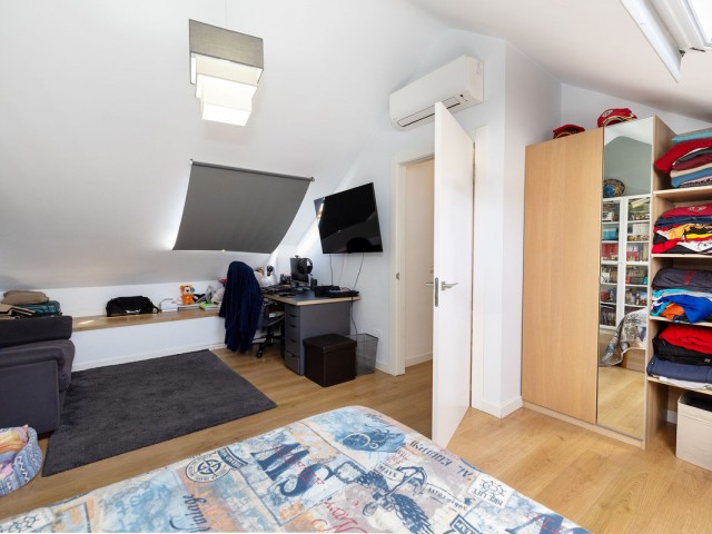 5 Slaapkamer Rijtjeshuis in San Pedro de Alcántara