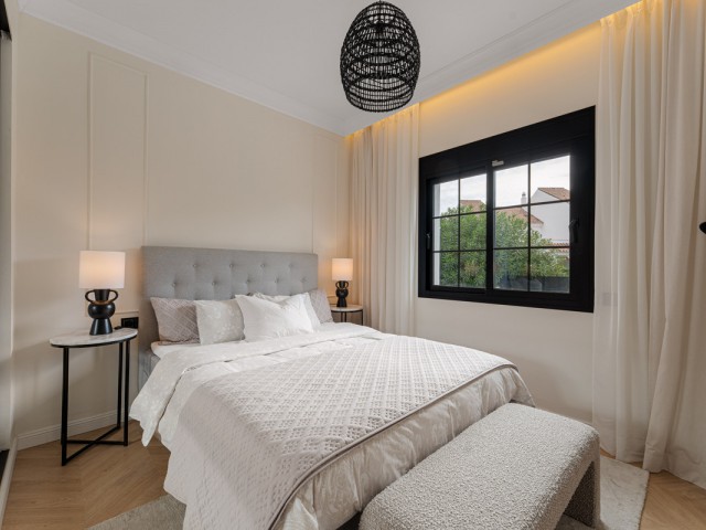 6 Soveroms Rekkehus i Estepona