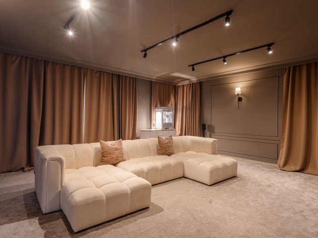 6 Soveroms Rekkehus i Estepona