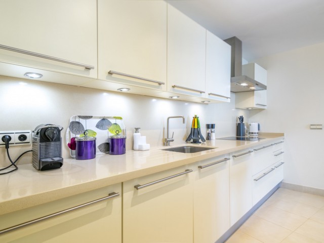 2 Slaapkamer Appartement in Altos de los Monteros