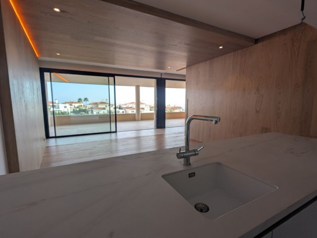 2 Bedrooms Apartment in Fuengirola