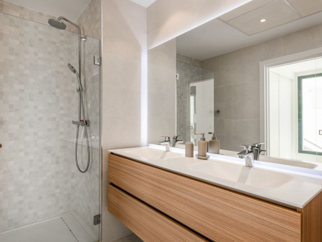 3 Soveroms Leilighet i Estepona