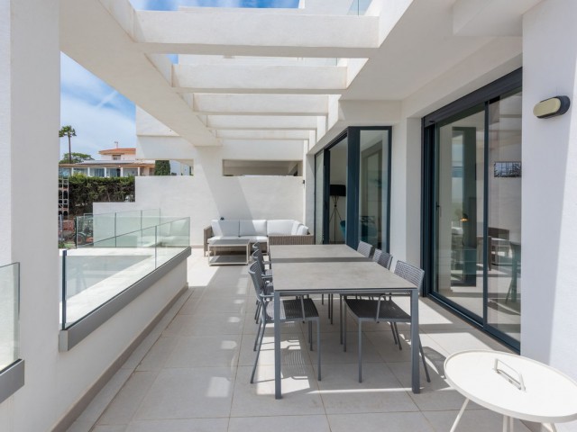 3 Bedrooms Apartment in Estepona