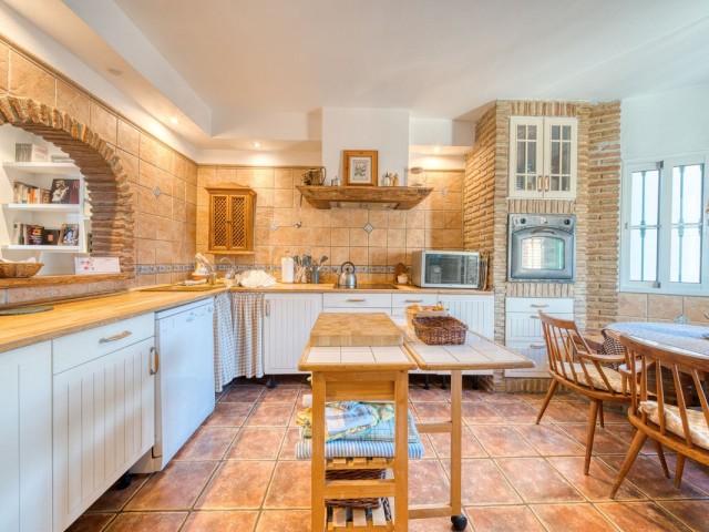 3 Slaapkamer Rijtjeshuis in Los Boliches