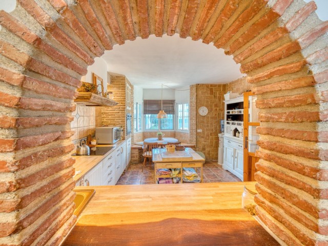 3 Slaapkamer Rijtjeshuis in Los Boliches