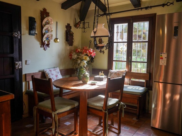 5 Makuuhuoneen Huvila Mijas