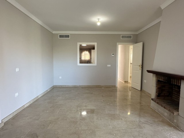 Penthouse avec 3 Chambres  à Mijas Golf
