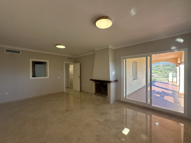 Penthouse avec 3 Chambres  à Mijas Golf