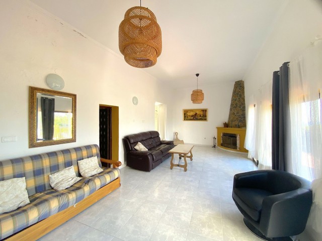 5 Bedrooms Villa in Mijas