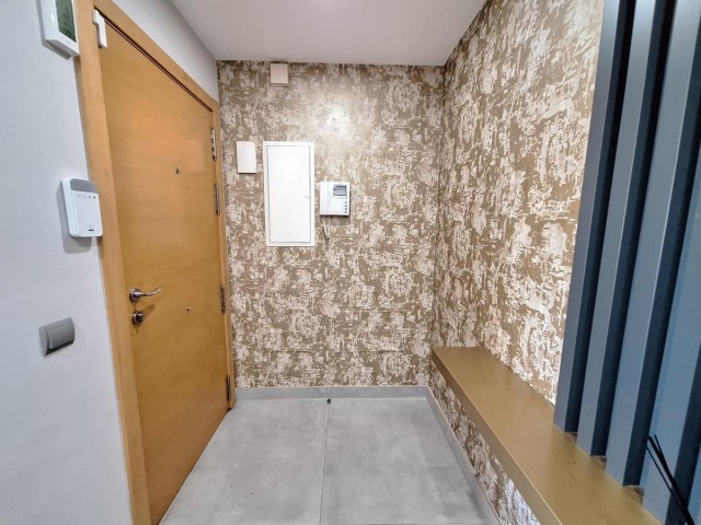 Apartamento con 2 Dormitorios  en Bel Air