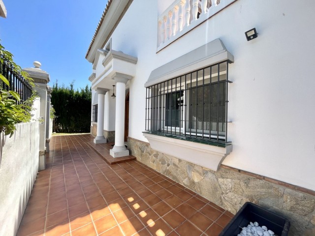4 Bedrooms Villa in Mijas Golf