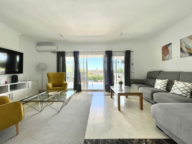 4 Bedrooms Villa in Mijas Golf