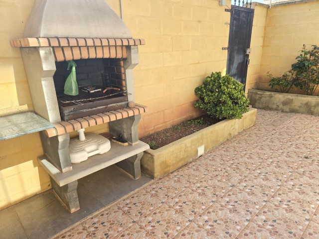 3 Slaapkamer Rijtjeshuis in Marbella