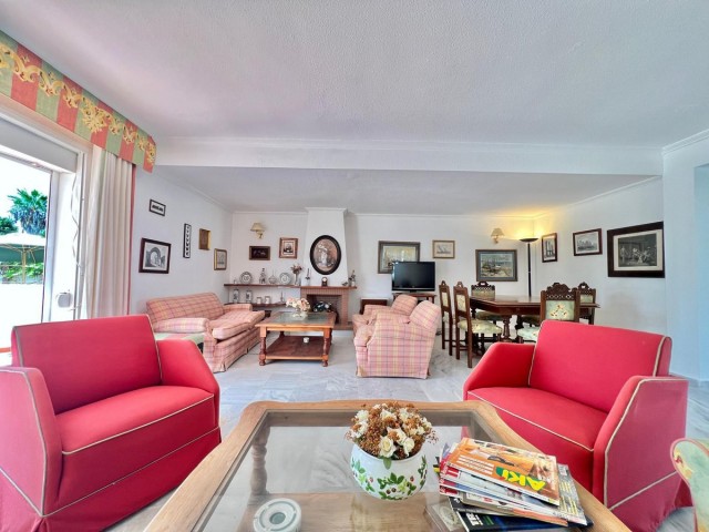 3 Soveroms Rekkehus i Estepona