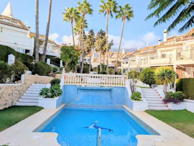 Adosado, Nagüeles, R5184070