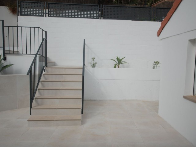 4 Bedrooms Villa in Mijas Costa