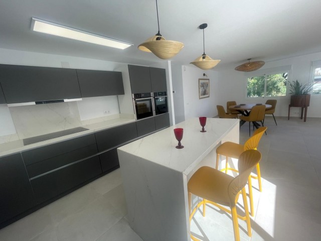 4 Bedrooms Villa in Mijas Costa