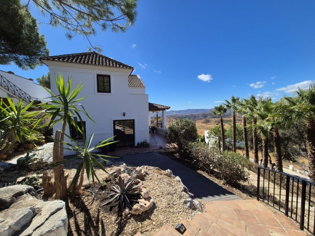 Villa, Valtocado, R5199463