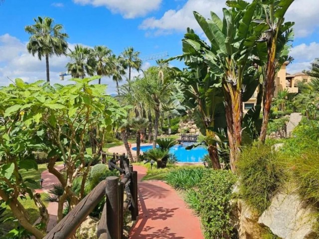 Lägenhet, New Golden Mile, R5199871