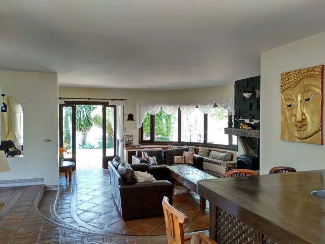 6 Slaapkamer Villa in Istán