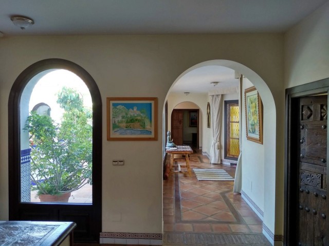 6 Slaapkamer Villa in Istán