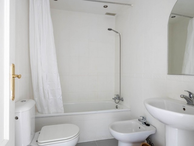 Kattohuoneisto Benalmadena Costa