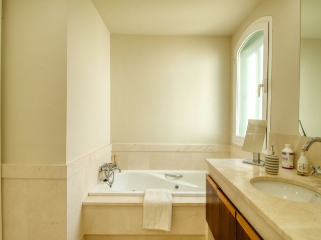 2 Bedrooms Apartment in Casares