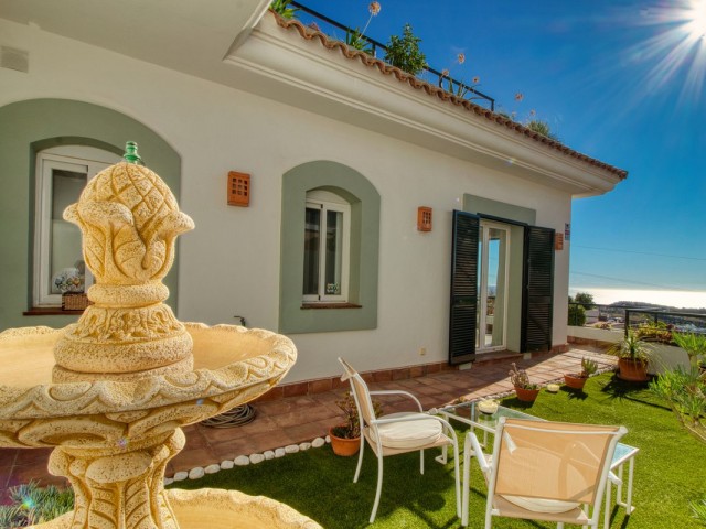 2 Bedrooms Apartment in Casares