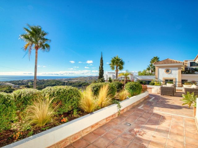 2 Bedrooms Apartment in Casares