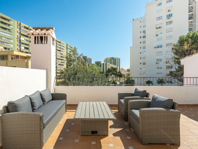 3 Bedrooms Townhouse in Los Boliches