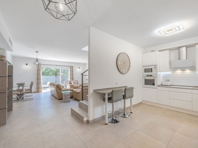 3 Bedrooms Townhouse in Los Boliches