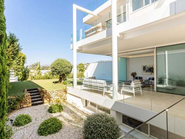 4 Makuuhuoneen Huvila Marbella