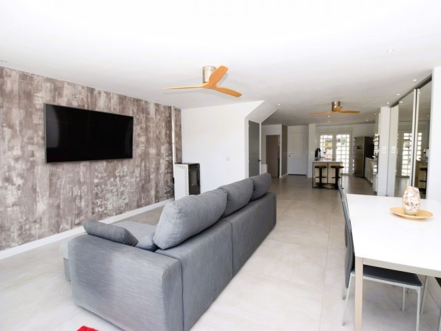 3 Makuuhuoneen Rivitalo La Cala de Mijas