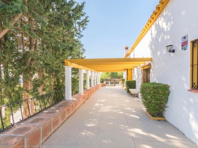 5 Bedrooms Villa in Mijas