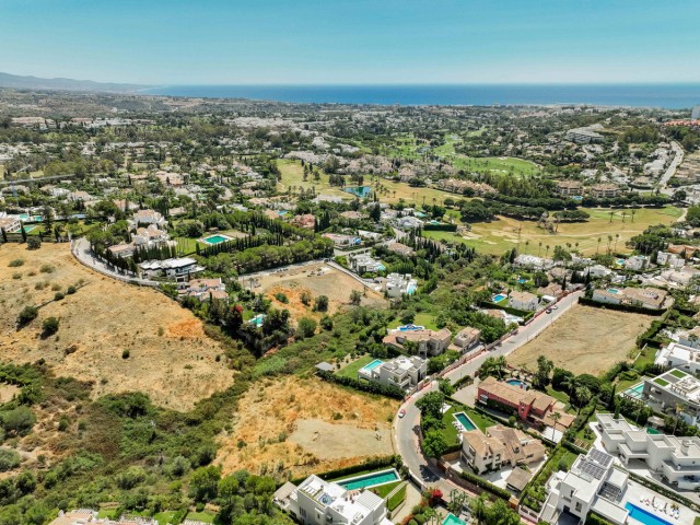  Plot in Nueva Andalucía