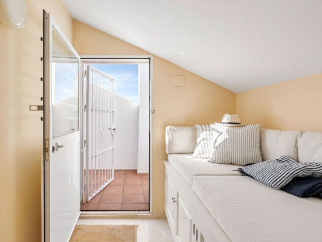 3 Bedrooms Townhouse in Nueva Andalucía