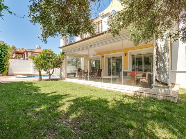 Villa La Duquesa - R5103139