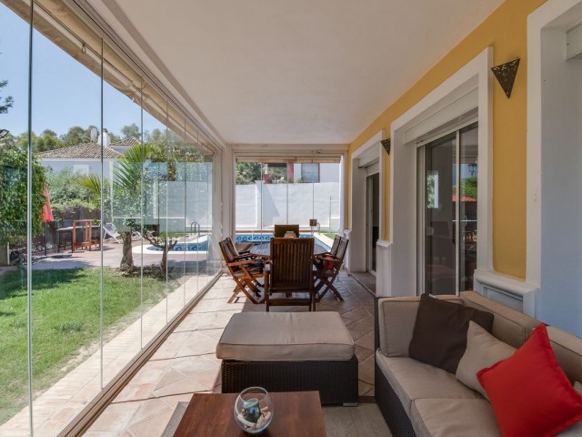 4 Makuuhuoneen Huvila La Duquesa