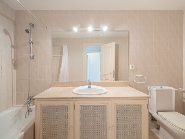 4 Slaapkamer Rijtjeshuis in Benahavís