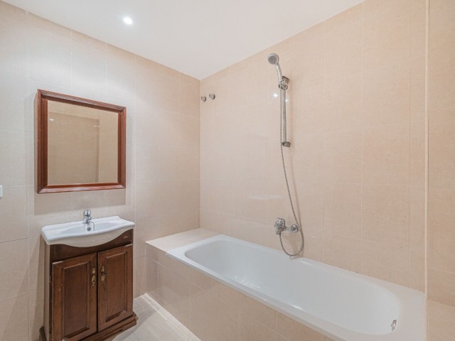 4 Slaapkamer Rijtjeshuis in Benahavís