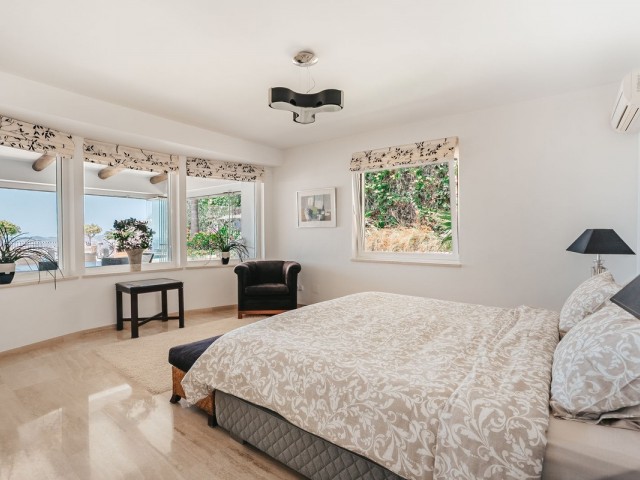 4 Slaapkamer Villa in La Capellania