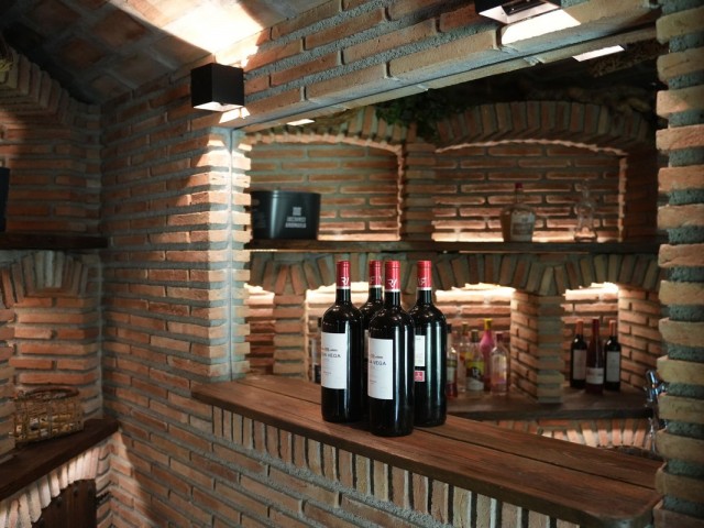 Villa con 4 Dormitorios  en La Capellania