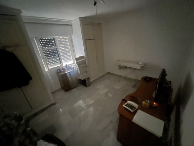 Villa avec 4 Chambres  à Estepona