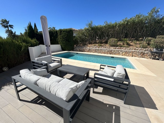 5 Soveroms Villa i Elviria